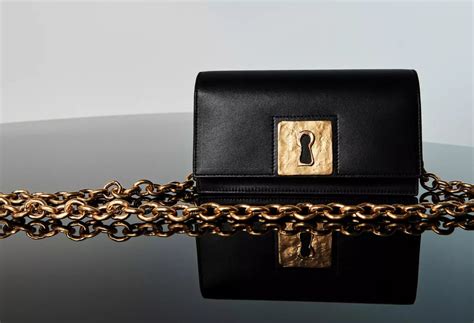 designer wallet on a chain